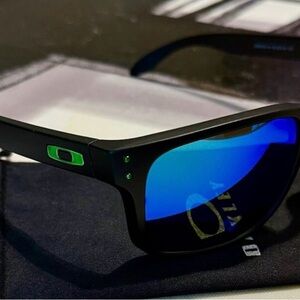 Oakley Matte Black Sunglasses with Reflective Blue Lenses